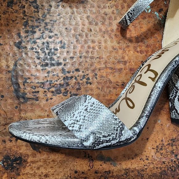 Sam Edelman Sz. 8.5 Yaro Python-Embossed Leather Block-Heel Sandals 538 - Picture 15 of 15